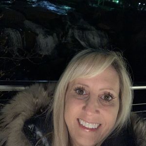 Meet your Posher, Jenny